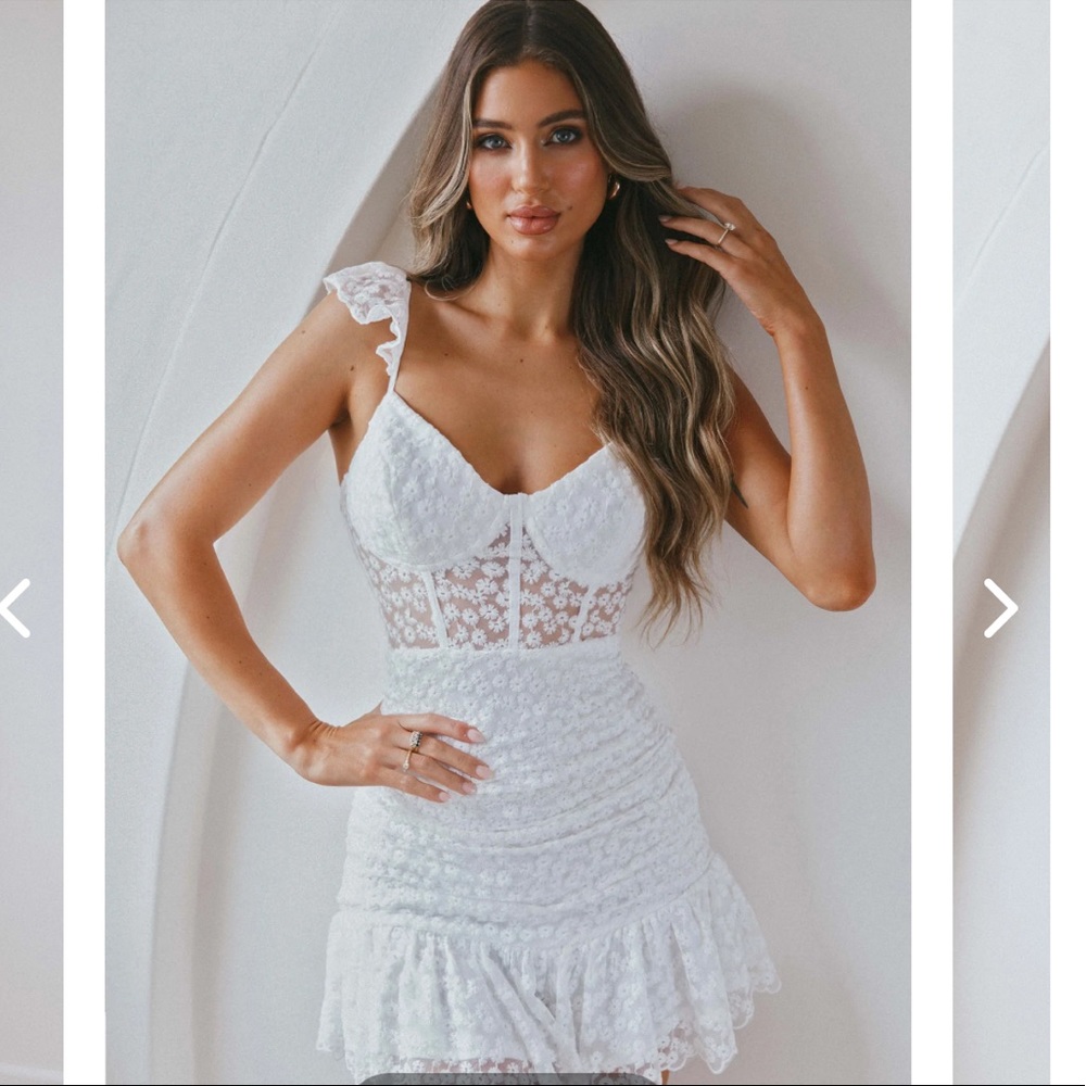 Selfie Leslie Presley Embroidered Frill Dress
